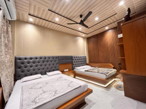 Pallav Guest house